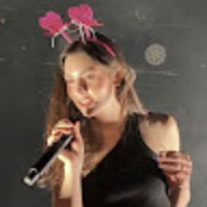 Meet your Posher, Abigail